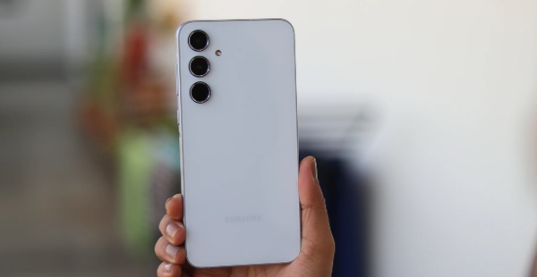 三星旗舰快充或下放至Galaxy A56：速度比肩S24 Ultra